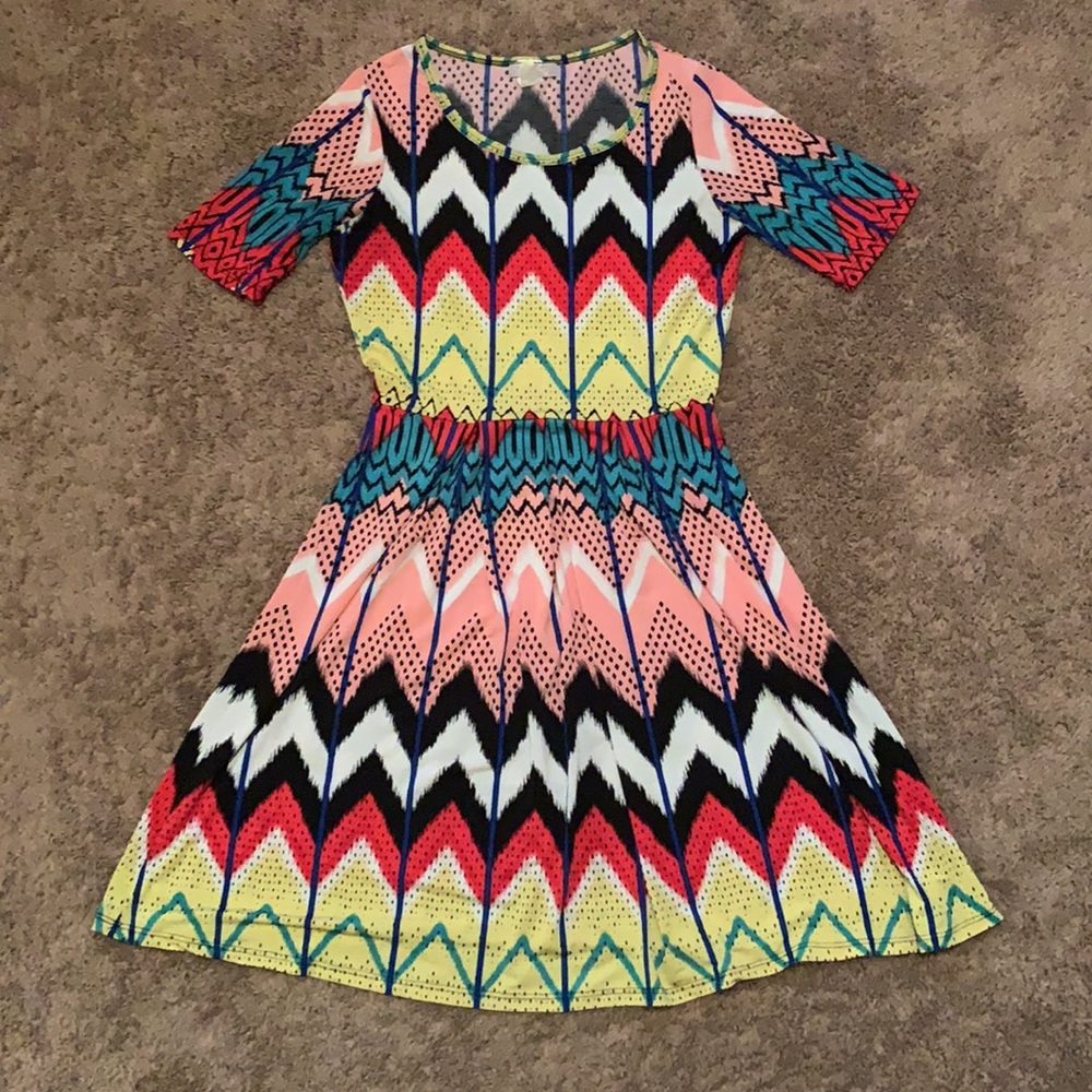 Pretty Young Thing Multicolored Dress - Picture 3 of 8